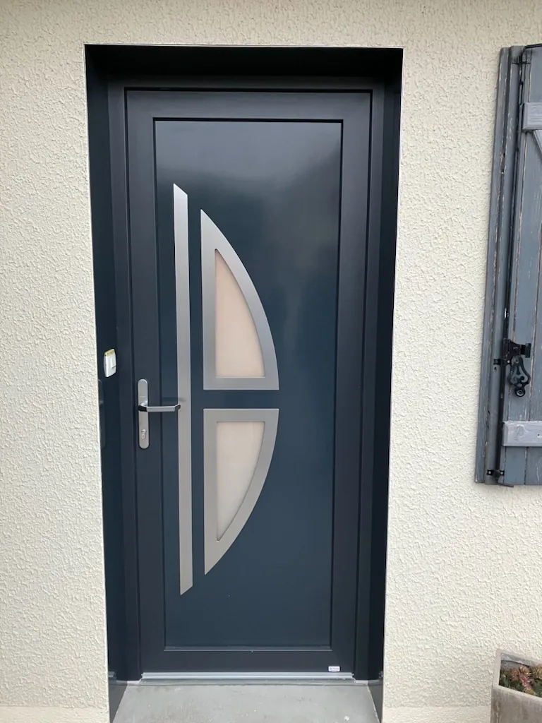 Pose de portes extérieures - DC Marechal
